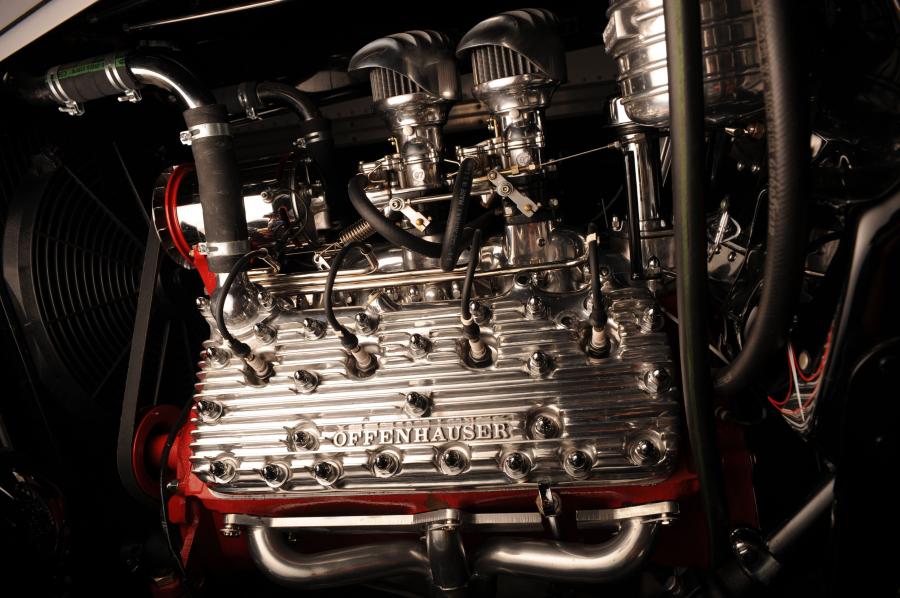  Ford 3-Window Hot Rod Coupe 1932 года  (фото 8 из 9)